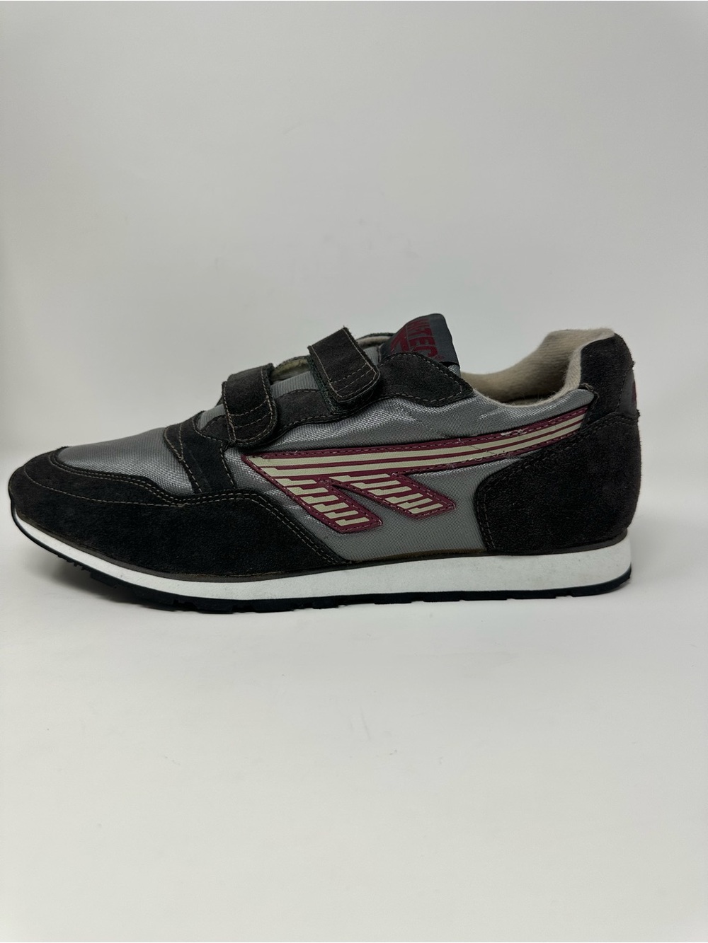 Hi-Tec gray sneakers men size 10